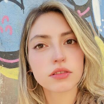 Trabajo para niñera en Valparaíso: trabajo de niñera Nicole angela