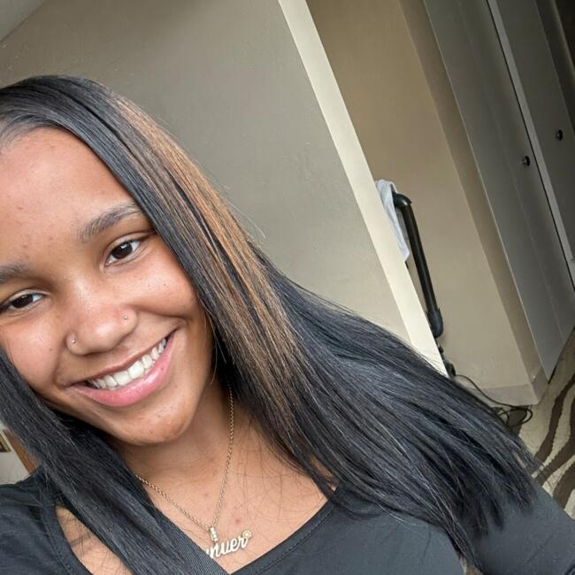 Babysitter in Detroit: Dynver