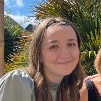 Babysitter in Martigné-sur-Mayenne: Caly