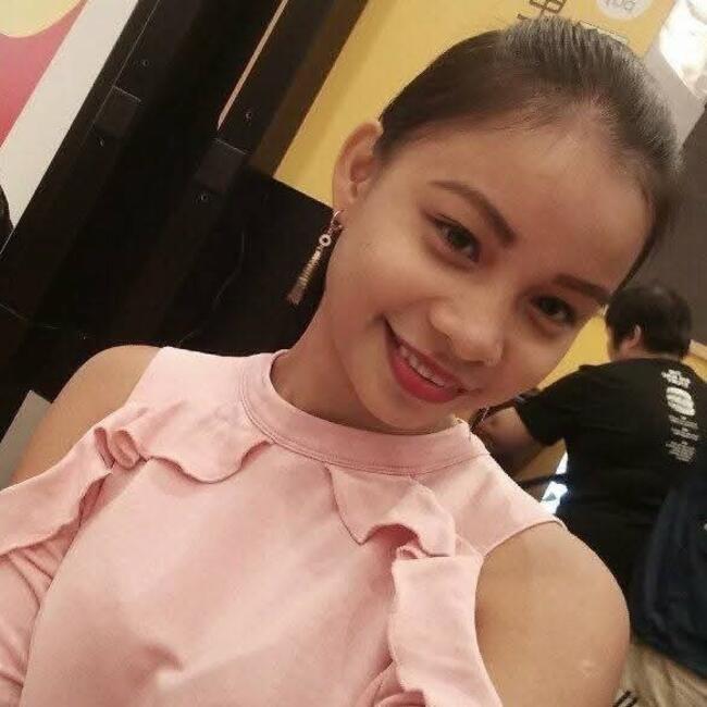 Babysitter in Barcelona: Stela Marie