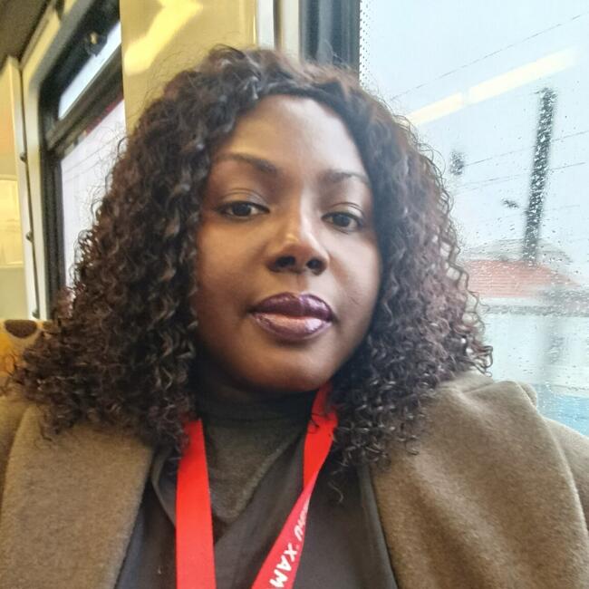 Babysitter in Queluz: Mariama