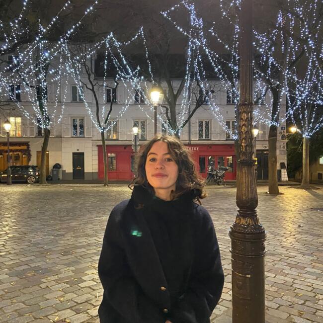 Babysitter in Paris: Clémentine 