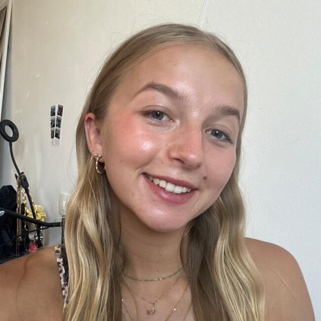 Babysitter in Montpellier: Ines