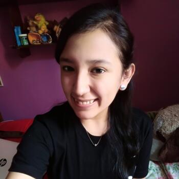 Babysitter in Zaragoza: Yanella