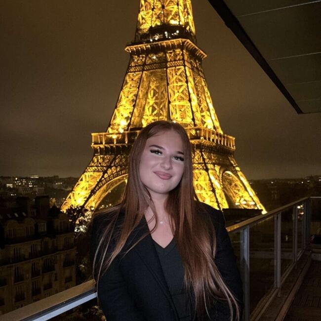 Babysitter in Koekelberg: Antonela