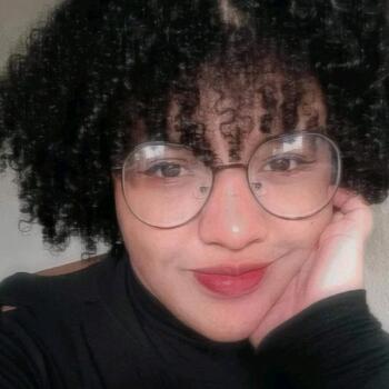 Babysitter Mogi das Cruzes: Livia