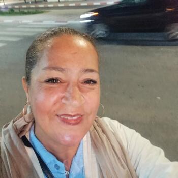 Babysitter in Dilbeek: Naima