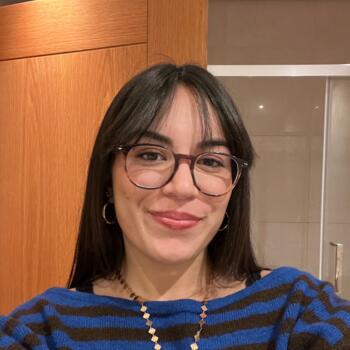 Babysitter em Alcabideche: Maria