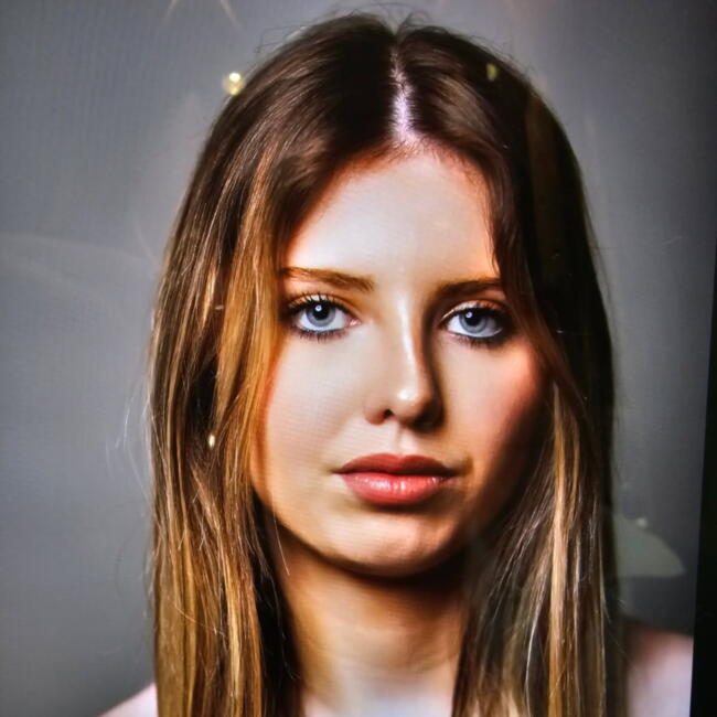 Babysitter in Élancourt: Julie