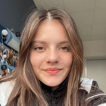 Babysitter in Merelbeke: Manuella Sosa Silva