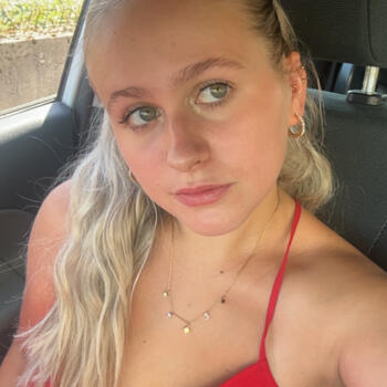 Baby-sitter à Lyon: Angèle
