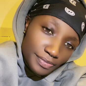 Nanny in Riyadh: Ruth