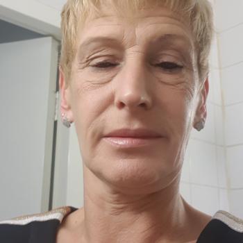 Nanny Aalst: Monique