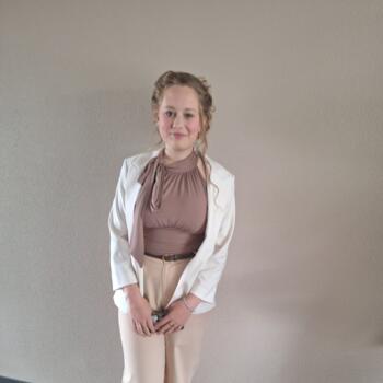 Babysitter Uden: Kirsten