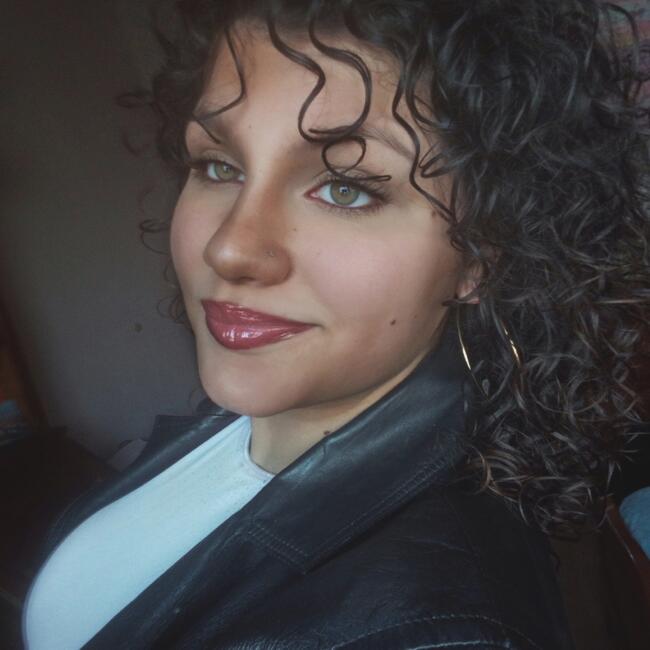 Babysitter in Troporiz: Mariana