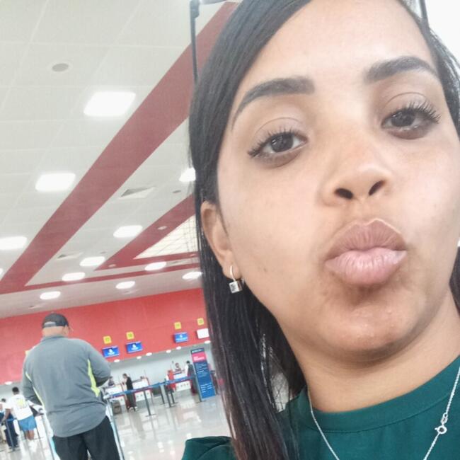 Babysitter in Palhoça: Arletis