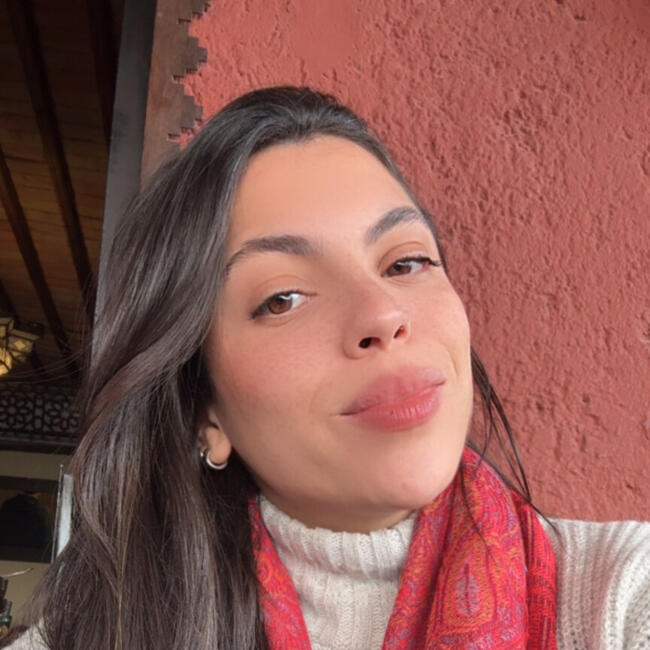 Trabalho de babysitting em Viana do Castelo: Camila Vitoriano