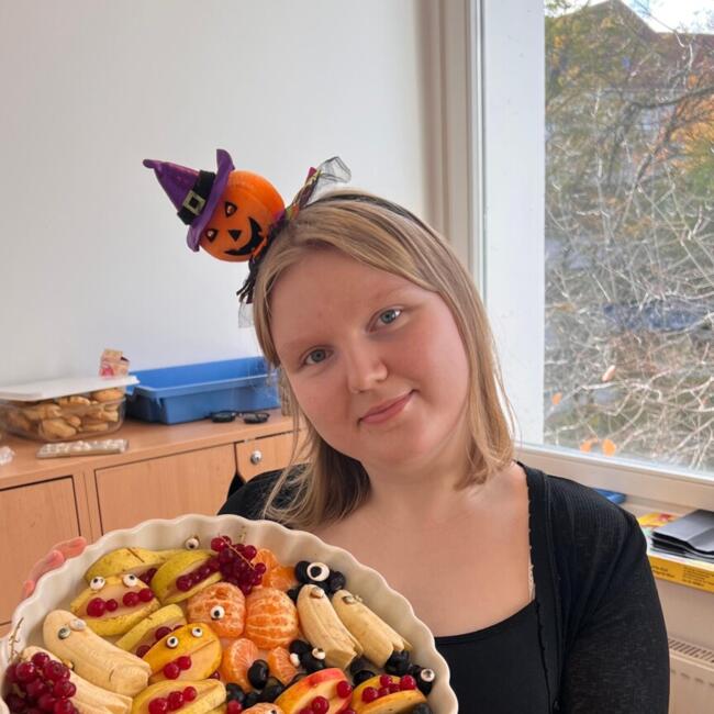 Babysitter in Seoul: Celina