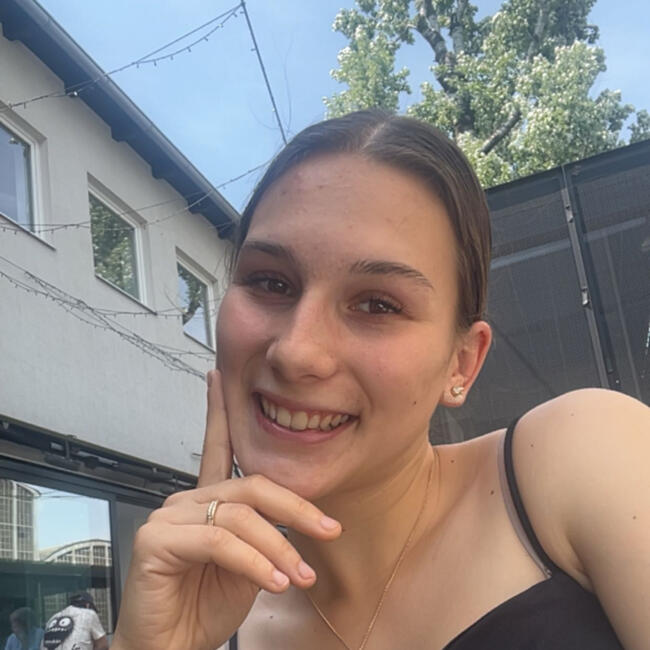 Babysitter στην περιοχή Λιουμπλιάνα: Kaja