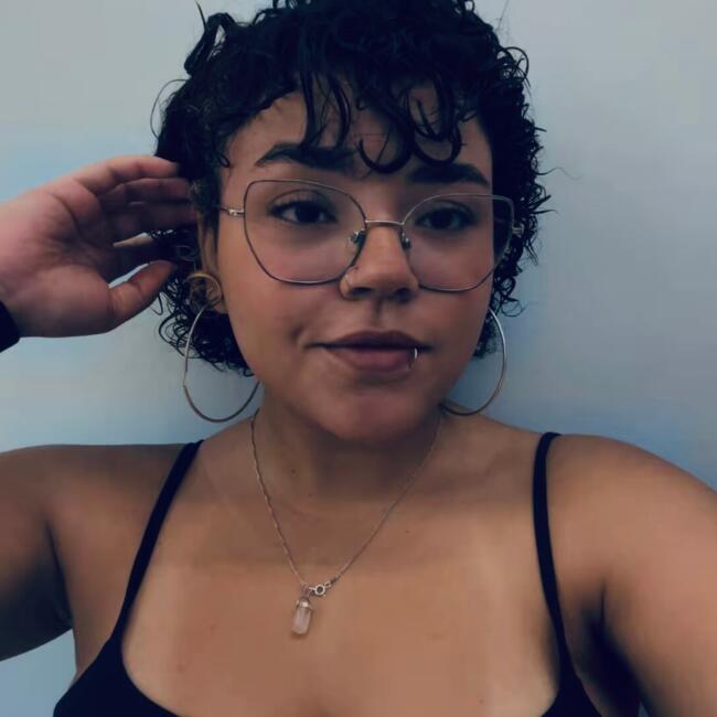 Babá em Uberaba: Mariana