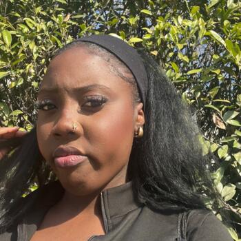 Babysitter Geneva: Ruth