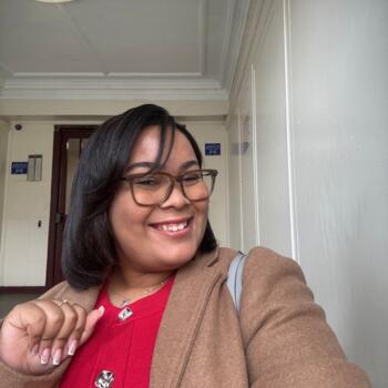 Babysitter in The Bronx: Yoscaira