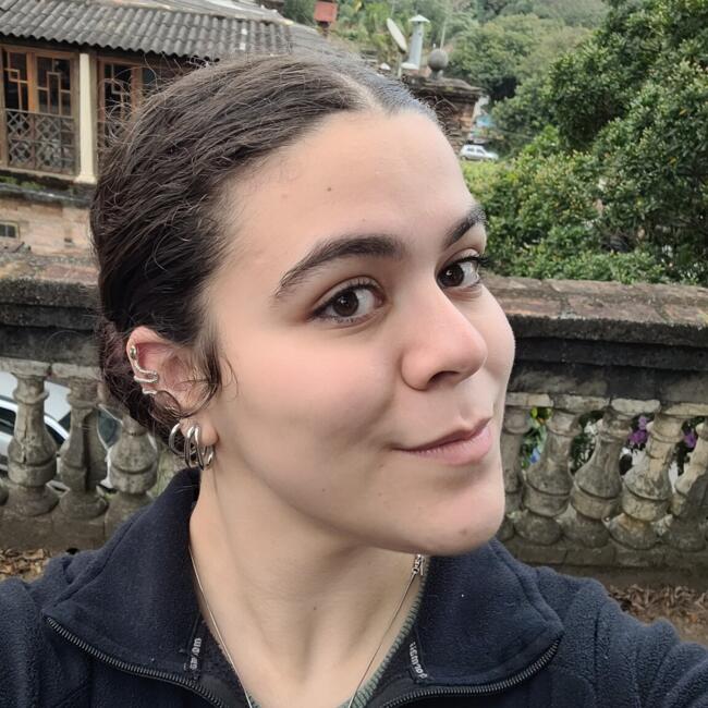 Babá em São Caetano do Sul: NAIRA