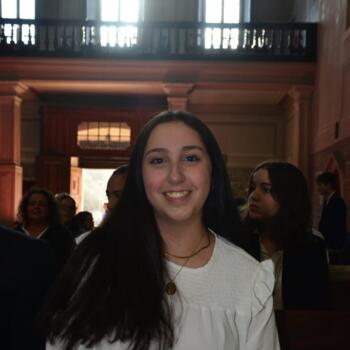 Babysitter in Queijas: Diana