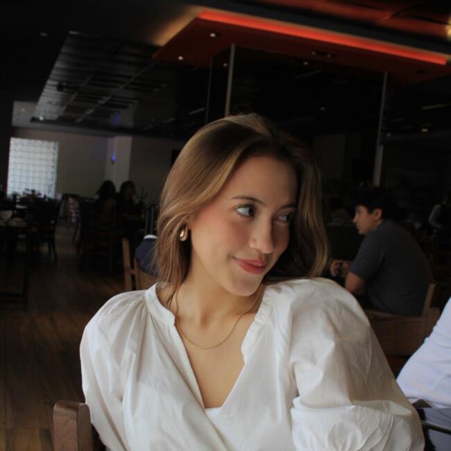 Babysitter in Monterrey: Hannia