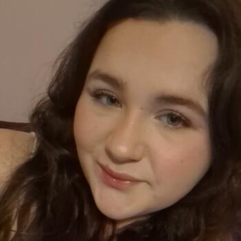 Babysitter in London: Alice