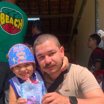 Babysitting job in Aracaju: babysitting job Leonardo