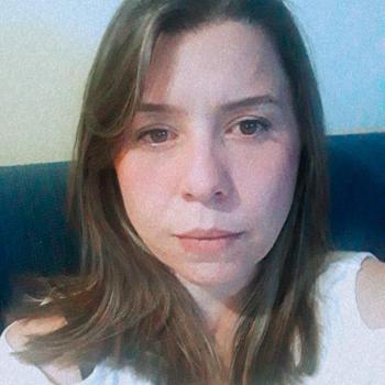 Emprego de babá em Vinhedo: emprego de babá Lilian