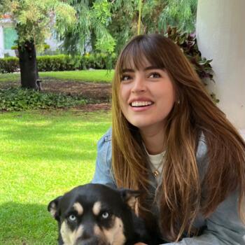 位於奧克蘭都會區的臨時保母: Fernanda