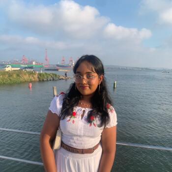 Babysitter Ballito: Nishta