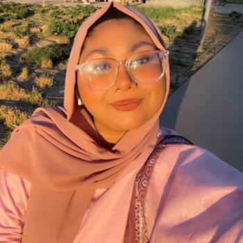 Babysitter in Milan: Tanhiyat Tasnem