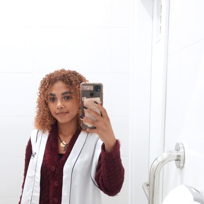 Babysitter in Cascavel: Heloisa
