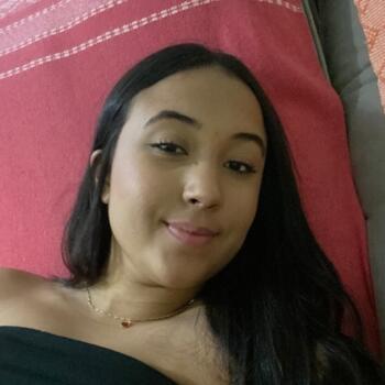 Babá em Ribeirão Preto: Sofia