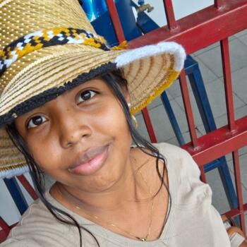 Babysitter in Caracas: Ariannys paola