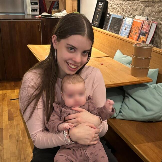 Babysitter in Zurich: Anna