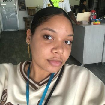 Babysitter in Panama City: Julaymi Lissette