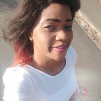 Nanny in Verulam: Tarisai Kativu