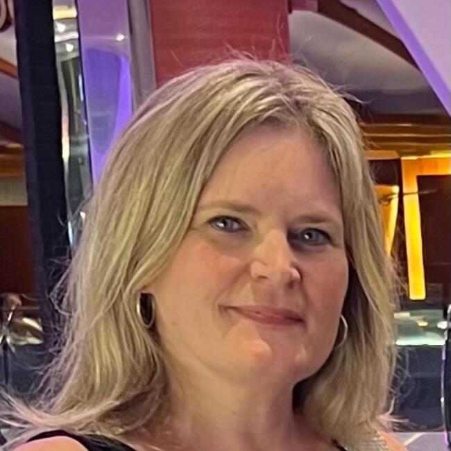 Babysitter in Calgary: Katie