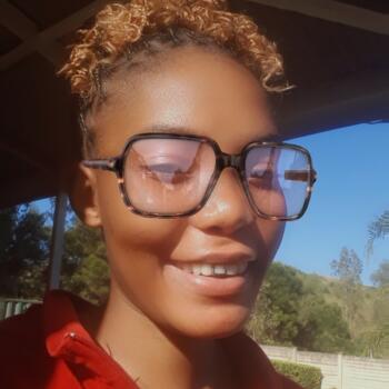 Babysitting job in Estcourt: babysitting job Bongeka Immaculate