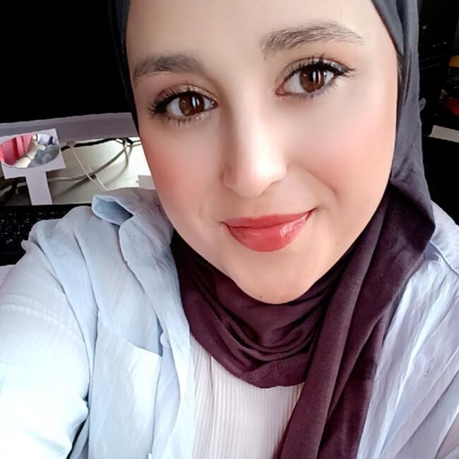 Babysitter in Lyon: Imene