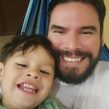 Babysitting job in Uruapan: babysitting job Theofilos