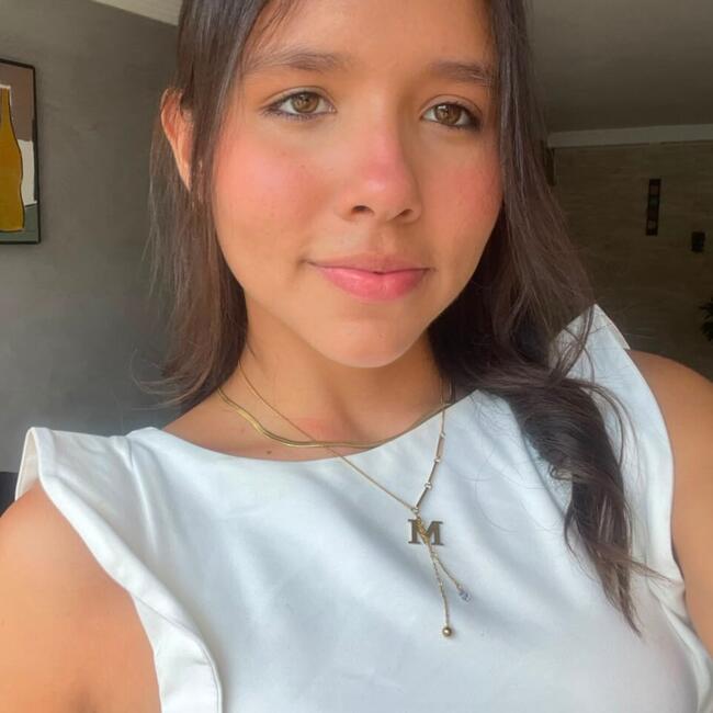 Babysitter in Valencia: Marynell