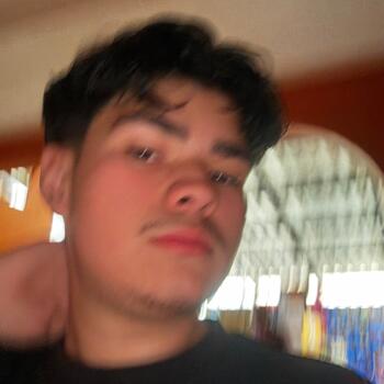 Babysitter Los Angeles: Alexavier