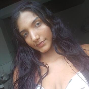 Babá em Blumenau: Thalita