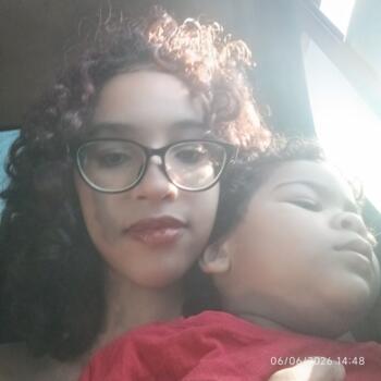 Babysitter in São Vicente: Diana
