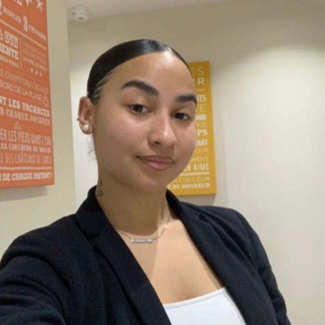 Babysitter in Persan: Anahi